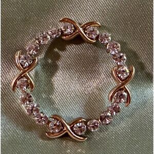 Vintage Krementz Rhinestone Wreath Brooch Gold Tone Circle Pin 1.75"